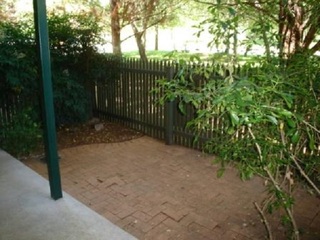 Front Courtyard (2015-09-07)