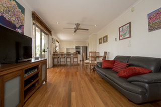 Family Room (2013-11-08)