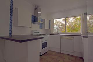 7/9 Campbell Street Wollongong - Kitchen (2015-11-20)