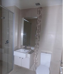 Bathroom (2014-07-16)