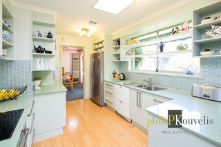 Kitchen (2014-10-08)