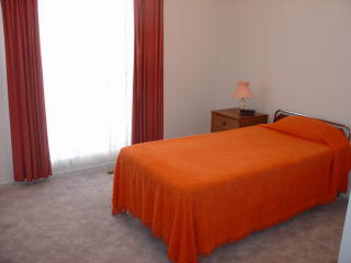 Bed 2 (2007-01-19)