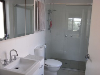 Ensuite (2011-06-09)