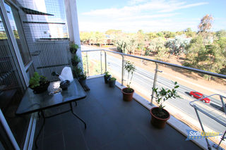 Balcony (2017-05-09)