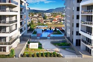 Common areas long shot - 50/3-15 Belmore Street Wollongong (2016-06-09)
