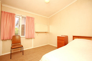 Bed 2 (2009-03-19)