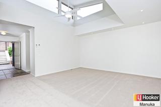 Lounge (2014-10-30)