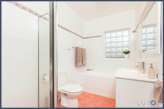 Ensuite (2013-07-31)