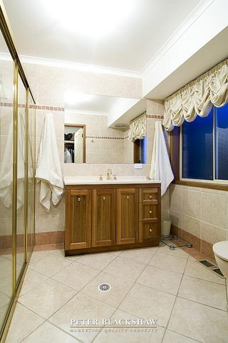 Ensuite (2007-10-27)