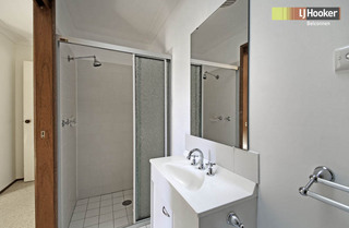 Ensuite (2011-03-17)