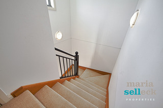 Staircase (2012-04-20)