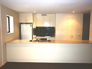 Kitchen (2011-07-26)