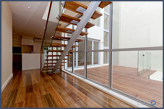 Staircase Feature (2013-01-31)