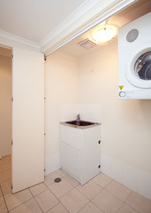 Laundry (2011-11-11)