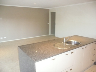 Kitchen (2011-04-02)