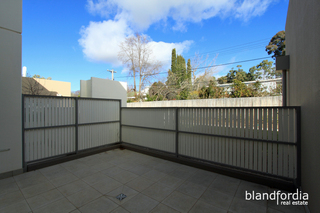 Courtyard (2011-05-26)
