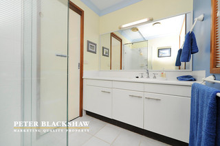 Bathroom (2013-09-26)
