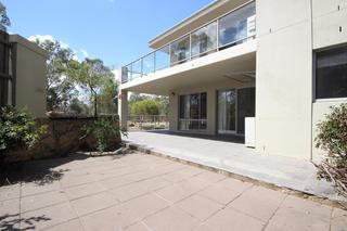 Courtyard (2016-08-22)