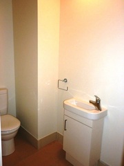 Powder room (2011-07-26)