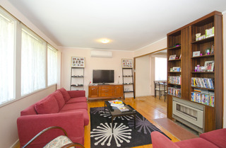 Living Room (2015-10-21)