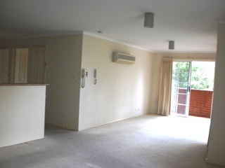 Living Area (2013-11-14)