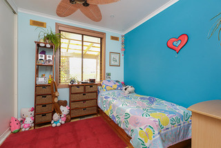 Bedroom 3 (2012-11-15)