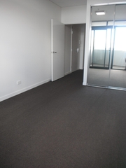 Bedroom 2 (2014-12-15)