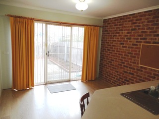 Family Room (2016-02-08)