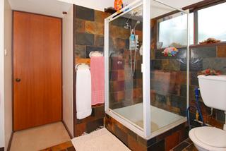 Bathroom (2007-09-19)
