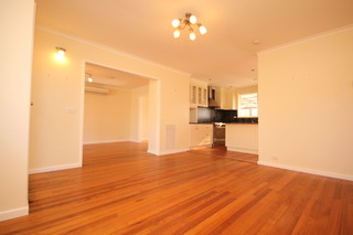 Family Room (2012-06-20)