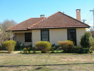 Front Garden (2003-06-12)