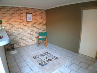 Family room (2004-06-16)