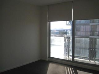 Bedroom (2015-09-22)
