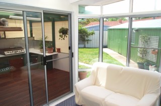 Sun room (2003-12-05)