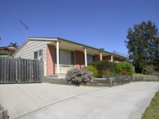 Side of house (2004-09-04)