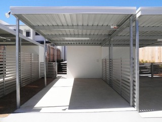 Carport (2014-08-15)