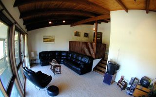 Lounge (2003-03-06)