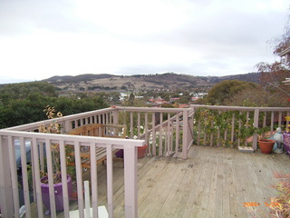 View (2006-06-09)