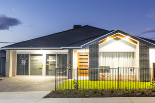 Front elevation (2016-03-28)
