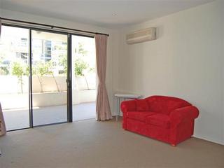 Living room (2011-11-11)