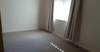 Bedroom (2016-01-05)