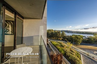 Balcony (2012-12-14)