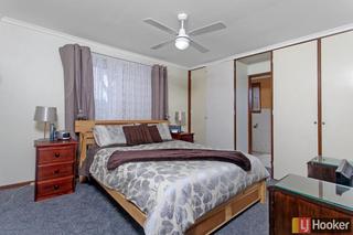 Bedroom 1 (2014-06-16)