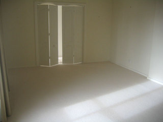 Formal living (2005-05-05)