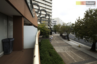 View of Street (2011-04-08)