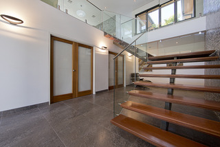 Entrance foyer (2012-10-17)