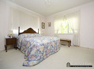 Master bedroom (2009-04-16)