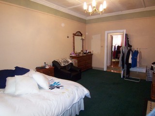 Loungeroom/Bedroom (2008-09-19)