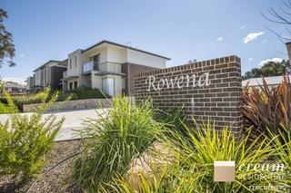 Front View of Apartments (2018-09-28)