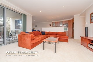 Living Room (2012-07-26)